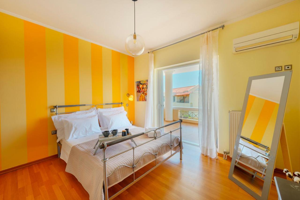 The Painters Luxurious Villa Anavyssos Esterno foto
